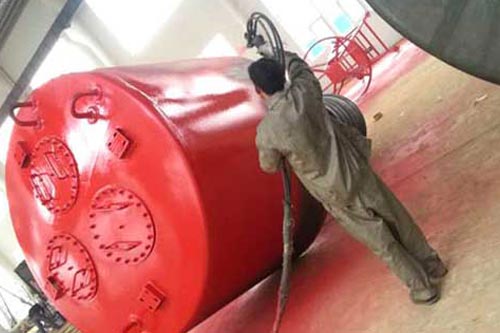 除鹽水箱聚脲噴涂防腐施工噴涂設(shè)備(圖2) 除鹽水箱聚脲噴涂防腐施工